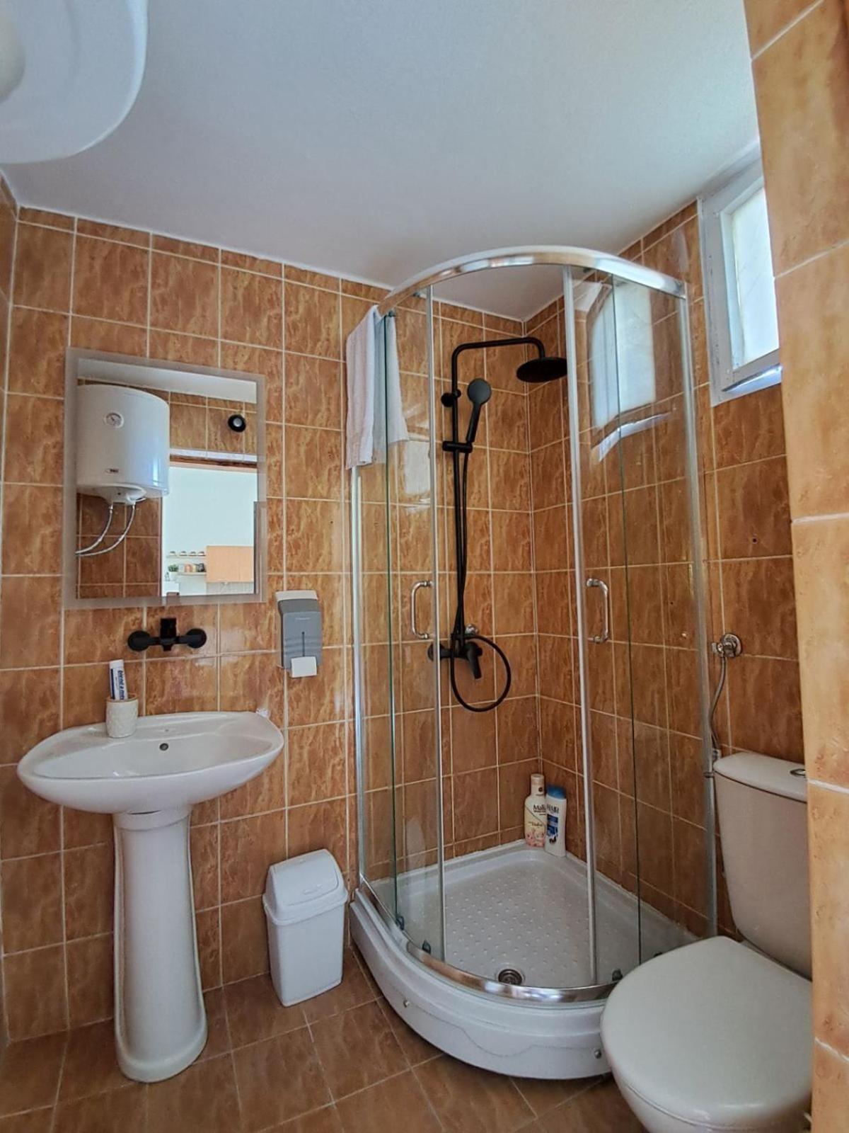 Olive Apartment Podgorica Exterior photo